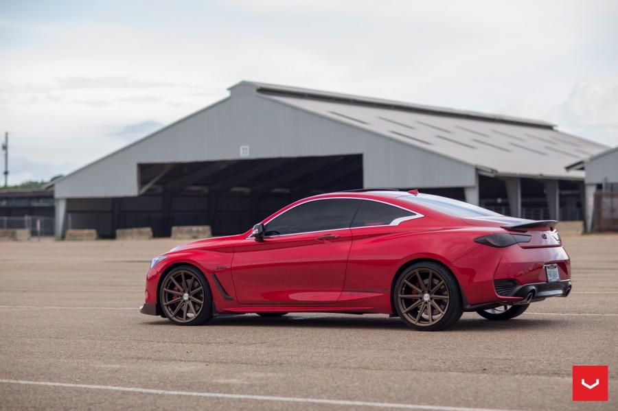  Infiniti Q60 2.0t on Vossen Wheels (VFS10) 2017 года  (фото 14 из 42)